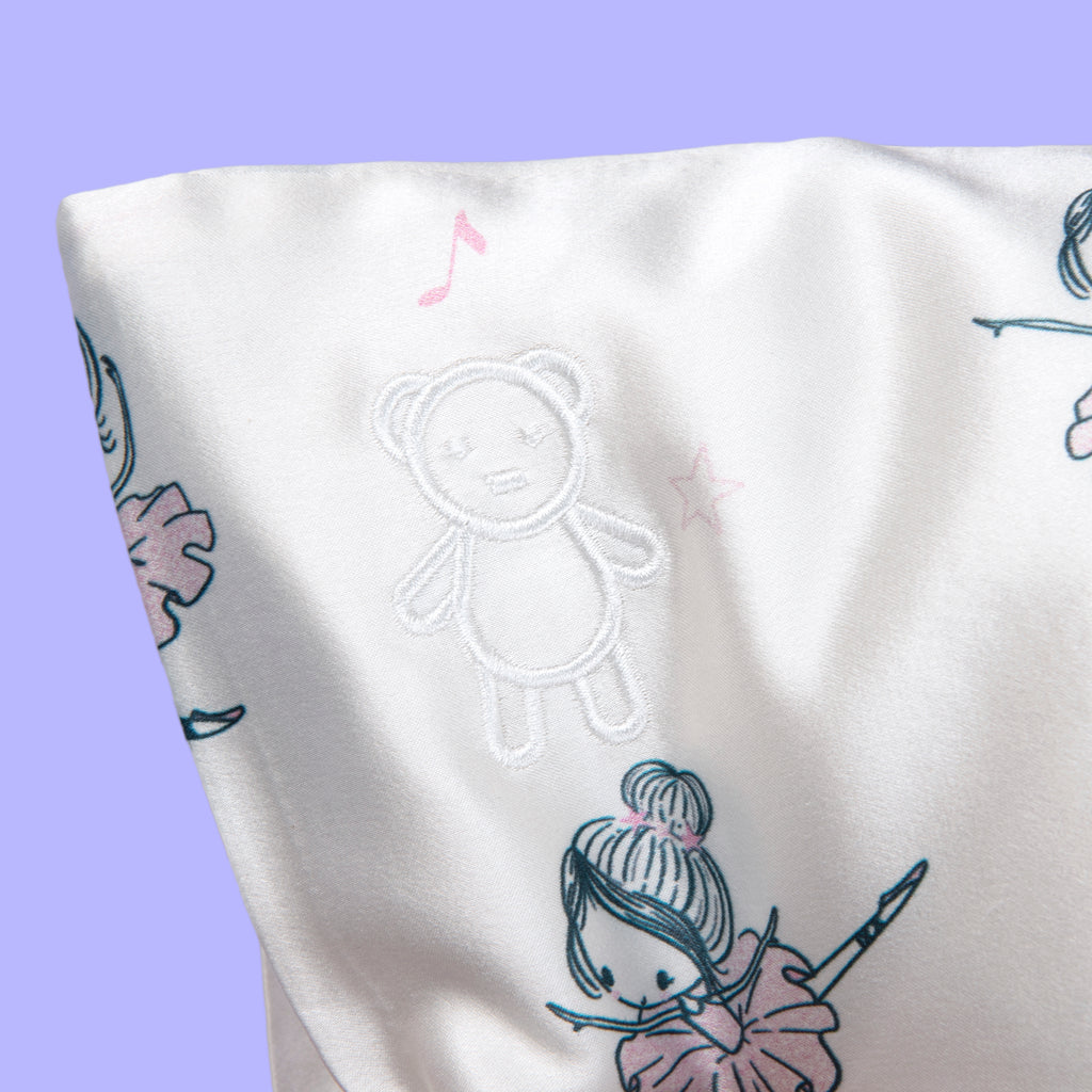 Pirouette Zippered Pillowcase